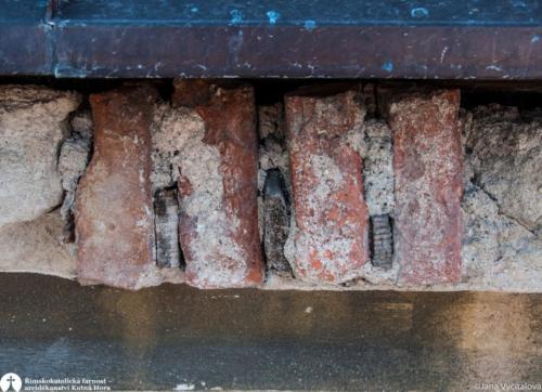 17_Restaurování kamene