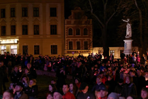 17_listopad_2019_041