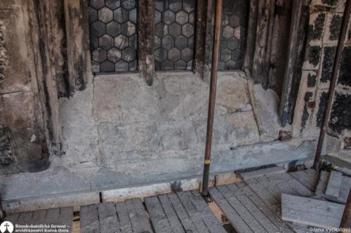 23_Restaurování kamene